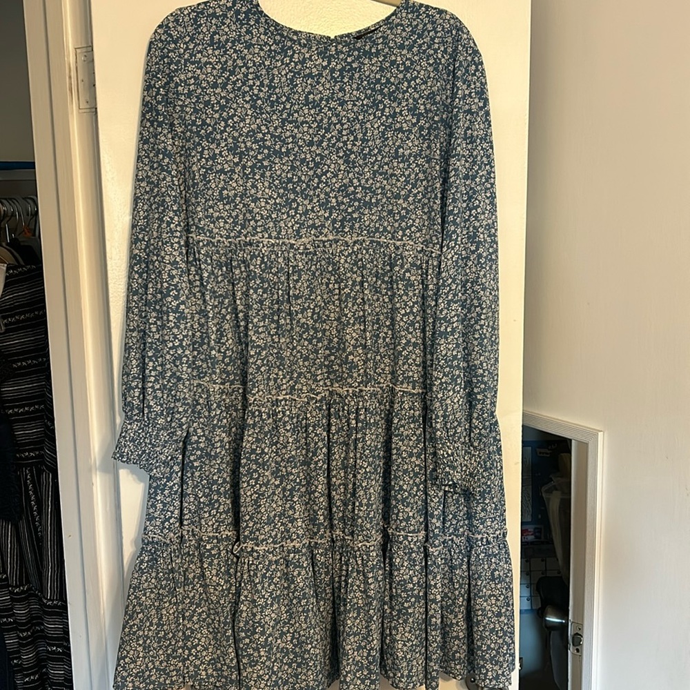 SHEIN Floral Long Sleeve Dress